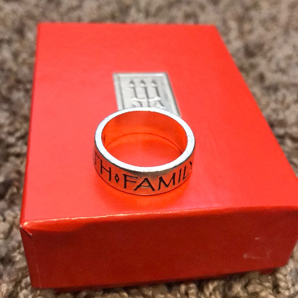 James Avery Ring